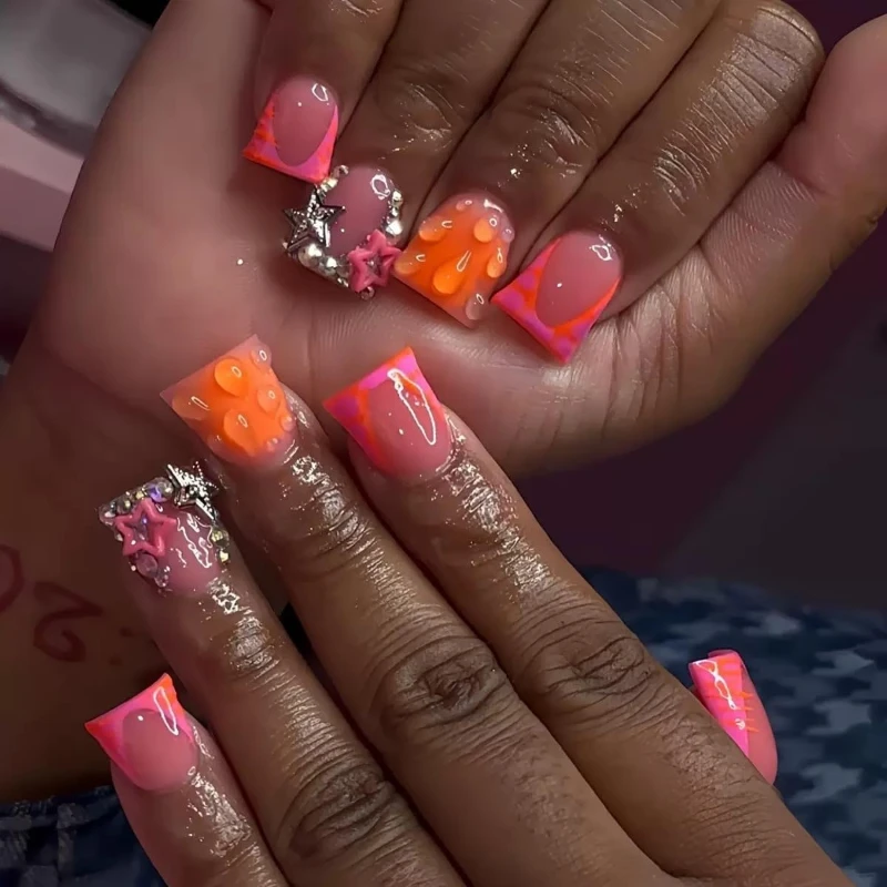 Press on nails